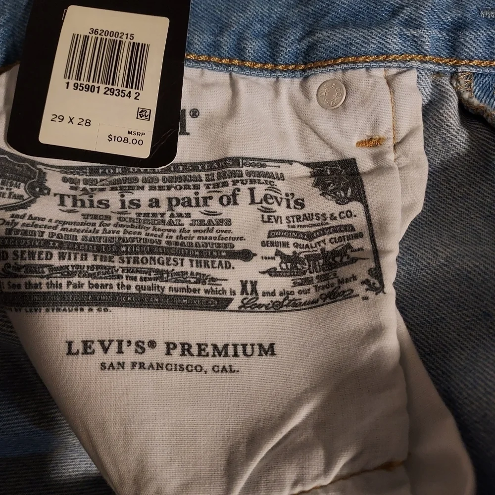 Levi's 501 Cropped Jeans_5